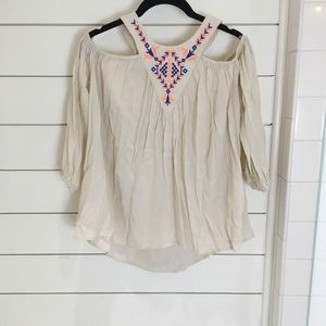 Dainty Hooligan Embroidered Floral  Top
